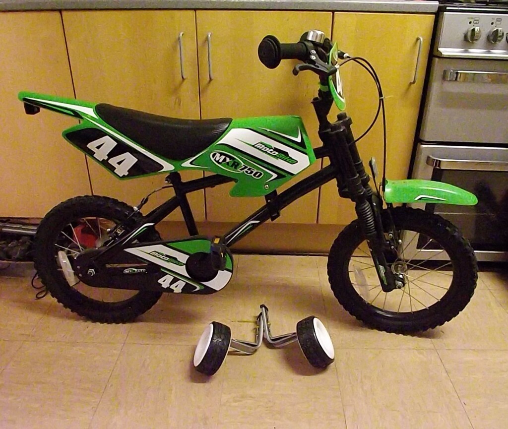 moto bike halfords
